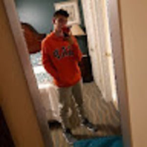 Meet your Posher, Diego